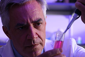 Photo of the Imaging Lab. Link to Gifts of Retirement Plans.